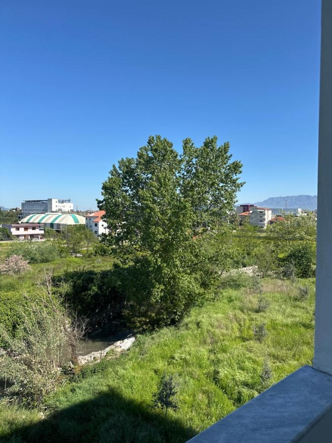 Sunny Riverside Tirana'S Oasis - Breakfast & Dinner Dış mekan fotoğraf